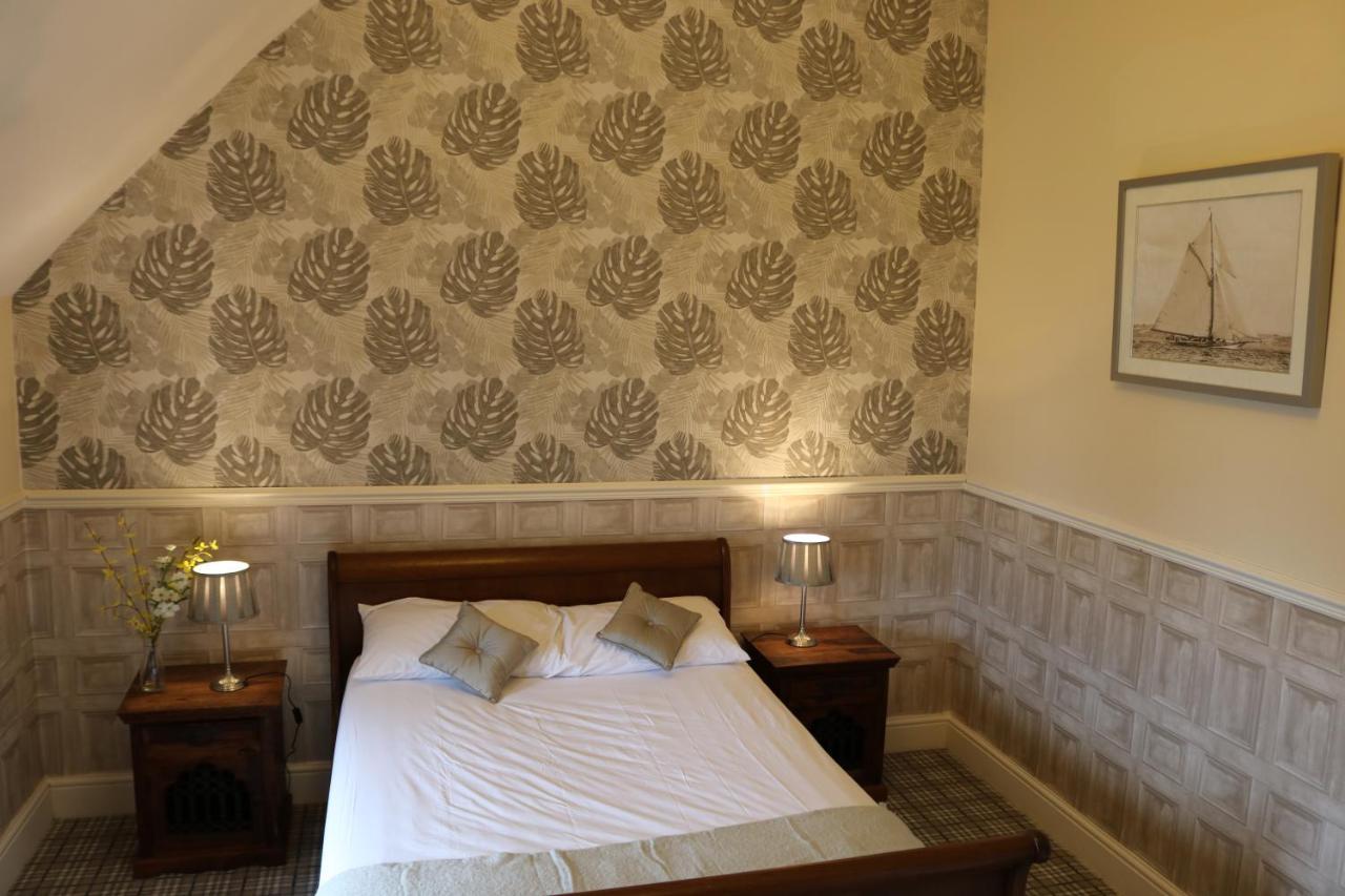 Victoria House Hotel Barrow-in-Furness Екстериор снимка
