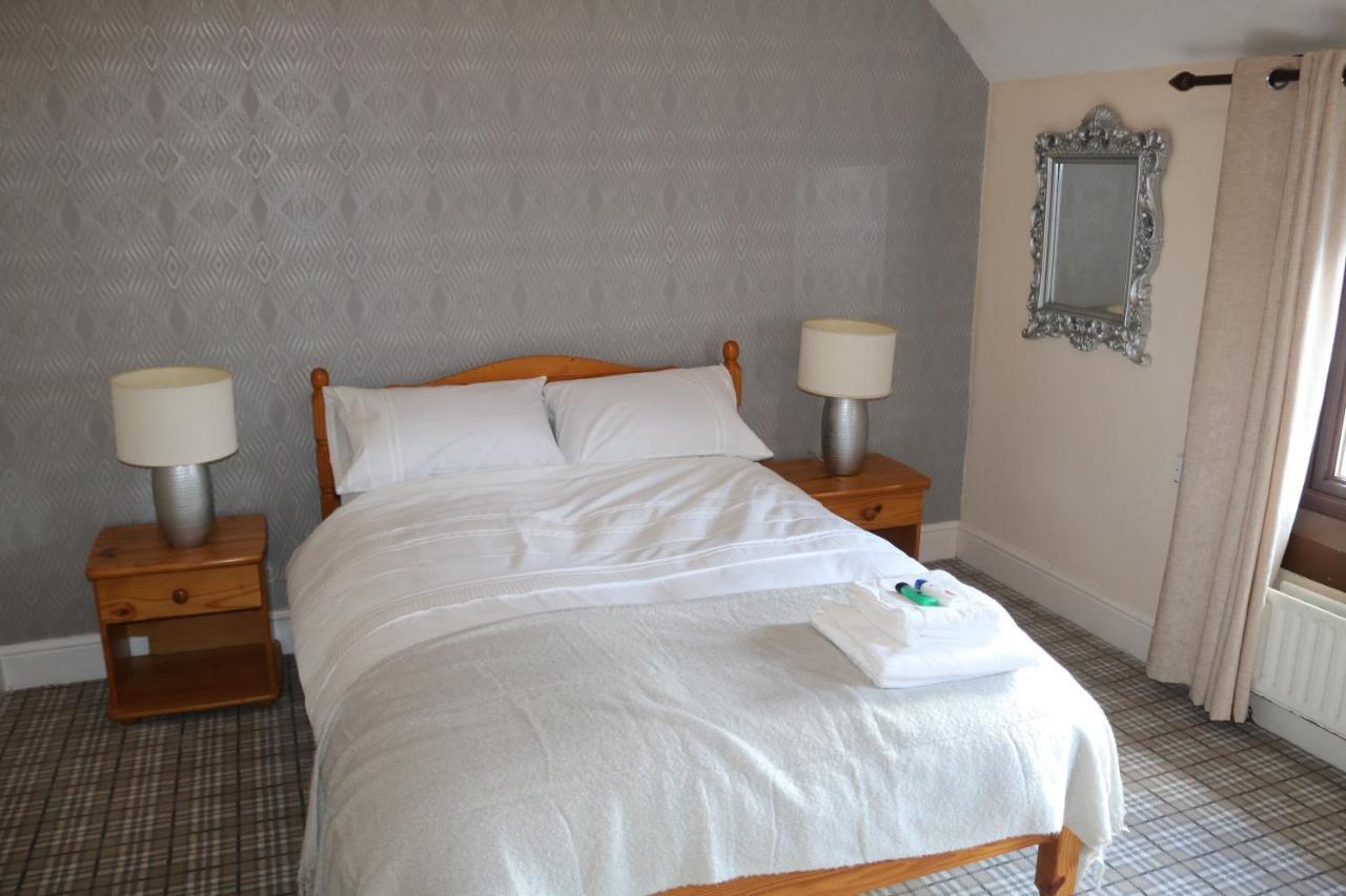 Victoria House Hotel Barrow-in-Furness Екстериор снимка